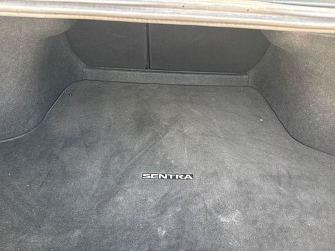 Certified 2025 Nissan Sentra SV FWD image 30