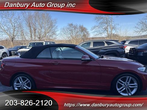 Used 2017 BMW 230i xDrive Convertible image 7