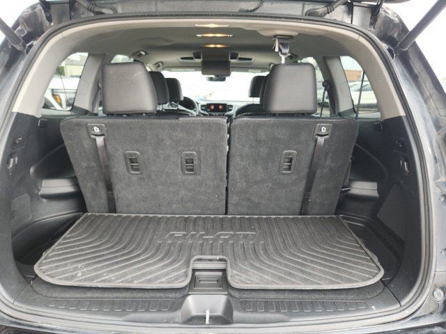 Used 2021 Honda Pilot Touring image 17