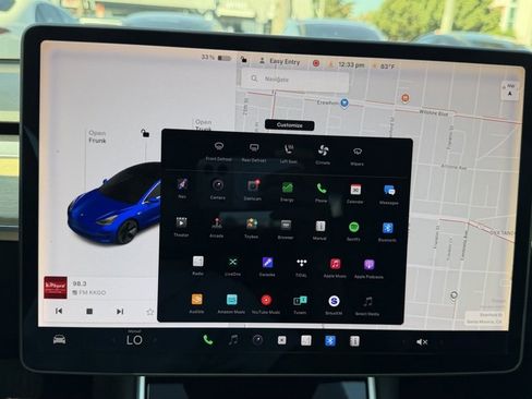 Used 2020 Tesla Model 3 Standard Range image 16