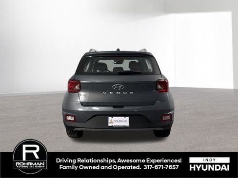 New 2026 Hyundai Venue SEL image 6