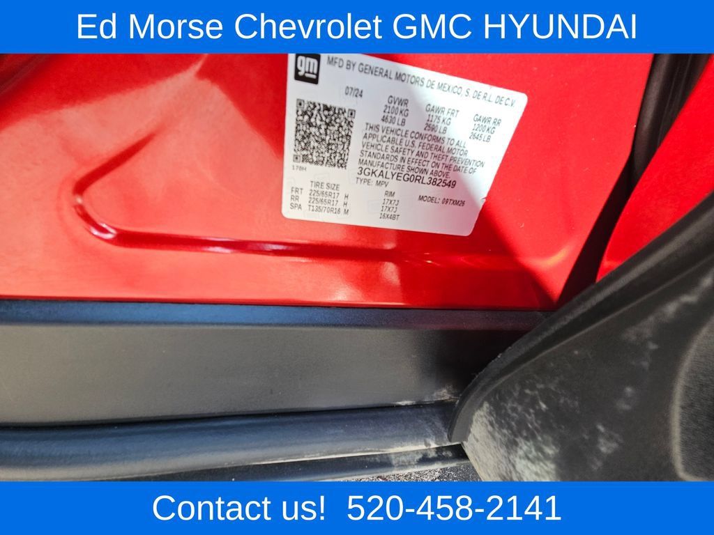Used 2024 GMC Terrain AT4 w/ Tech Package AWD/4WD image 23