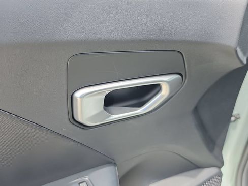 New 2026 Kia K4 FWD image 19
