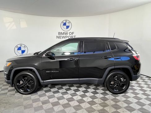 Used 2019 Jeep Compass Latitude AWD/4WD image 14