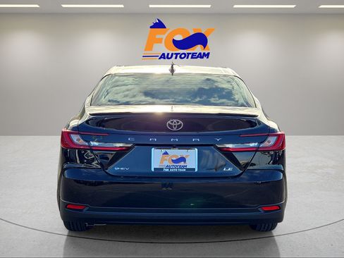 Used 2025 Toyota Camry LE FWD image 9