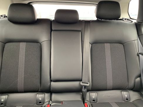 Used 2025 MAZDA CX-50 AWD 2.5 S w/ Premium Package image 40