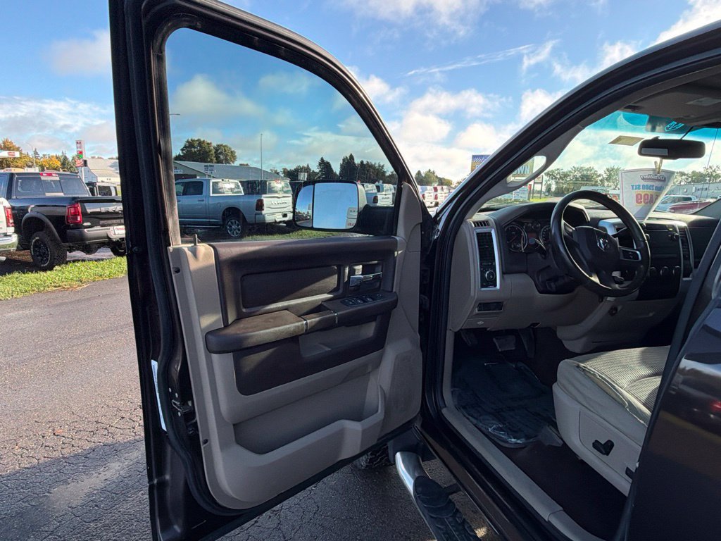 Used 2010 Dodge Ram 2500 Truck SLT w/ Big Horn Regional Pkg AWD/4WD image 9