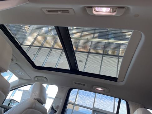 Certified 2025 Cadillac XT6 Premium Luxury w/ Technology Package image 37