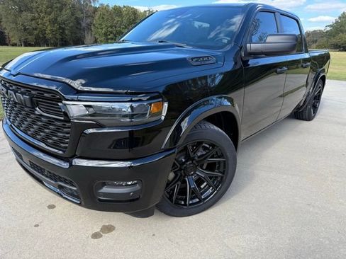 Used 2025 RAM 1500 Tradesman w/ Night Edition AWD/4WD image 6