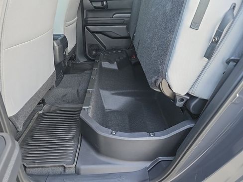 Used 2025 Toyota Tacoma SR5 image 94