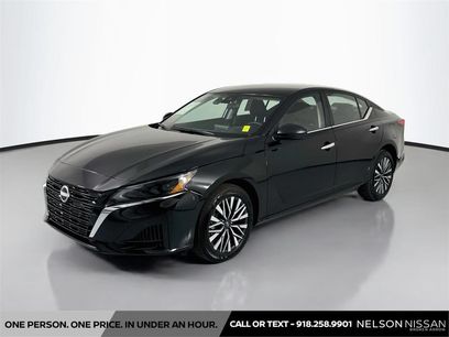 Certified 2025 Nissan Altima 2.5 SV