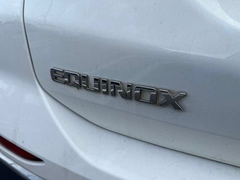 Used 2020 Chevrolet Equinox LT FWD image 12