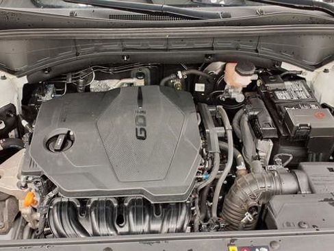 Used 2024 Kia Sorento S image 39