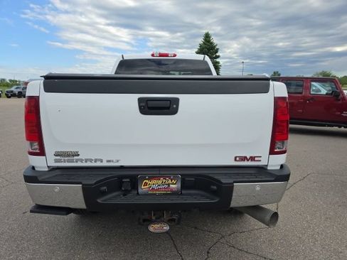 Used 2012 GMC Sierra 2500 SLT w/ SLT Convenience Package AWD/4WD image 4