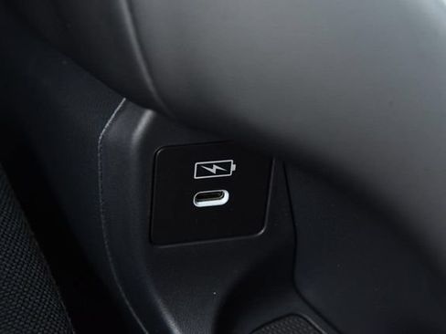 New 2027 Honda HR-V LX image 17