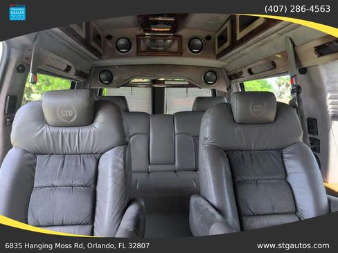 Used 2003 GMC Savana 3500 RWD image 17