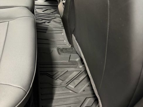 Used 2026 Chevrolet Colorado Trail Boss image 44