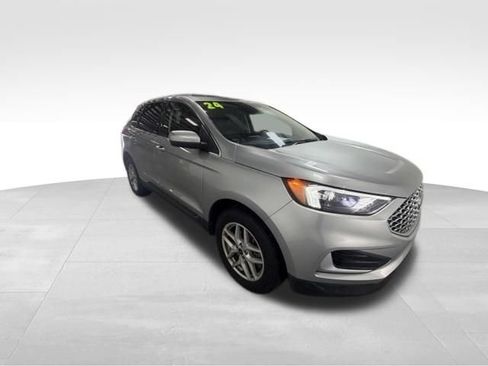 Used 2024 Ford Edge SEL AWD/4WD image 5