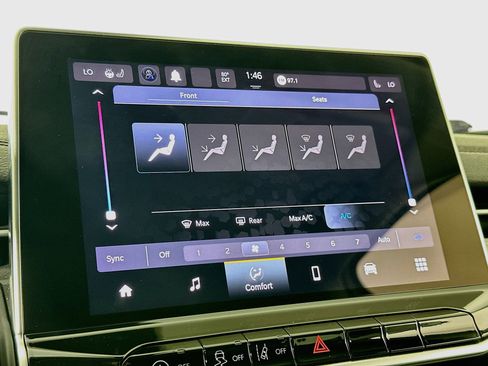 Used 2022 Jeep Compass Latitude w/ Sun and Sound Group FWD image 15
