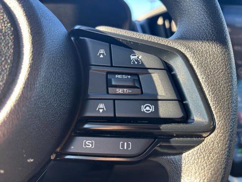 Used 2024 Subaru Crosstrek 2.0i Premium w/ Crosstrek Mirror Package image 23