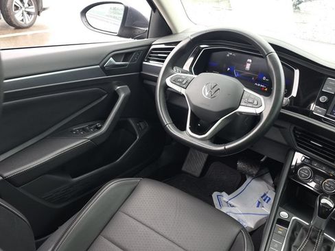Used 2023 Volkswagen Jetta SE w/ Panoramic Sunroof Package FWD image 26