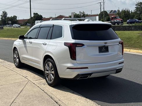 Used 2024 Cadillac XT6 Premium Luxury w/ Technology Package FWD image 23