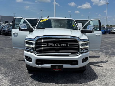 Used 2024 RAM 2500 Laramie AWD/4WD image 23