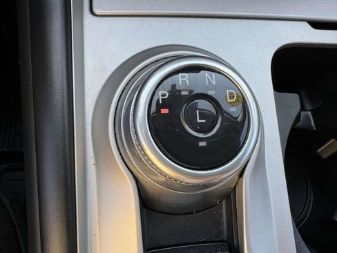 Certified 2022 Ford Explorer XLT w/ Class IV Trailer Tow Package image 25