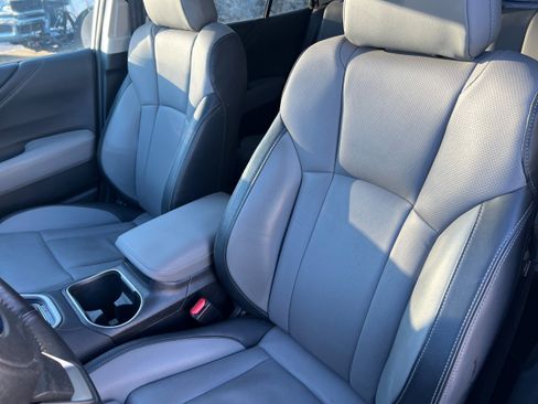 Certified 2023 Subaru Outback Limited image 18