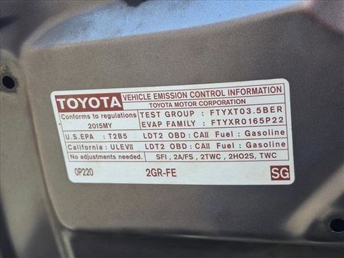 Used 2015 Toyota Highlander XLE FWD image 25