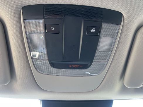 Used 2025 Kia Sportage LX image 47