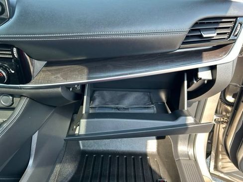 Used 2021 Nissan Rogue Platinum AWD/4WD image 32