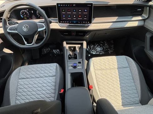 New 2025 Volkswagen Tiguan S image 2