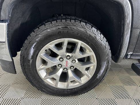 Used 2018 GMC Sierra 1500 SLT w/ Texas SLT Premium Package AWD/4WD image 38