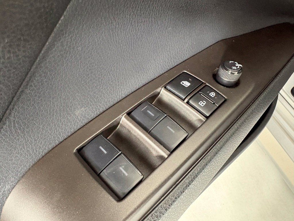 Used 2024 Toyota Camry LE FWD image 20