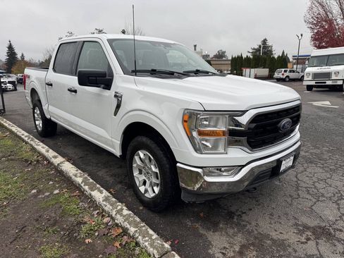 Used 2022 Ford F150 XLT w/ Equipment Group 301A Mid AWD/4WD image 13