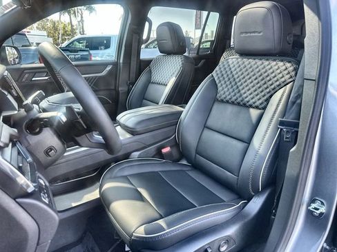 New 2026 GMC Acadia Denali w/ Super Cruise Package image 20