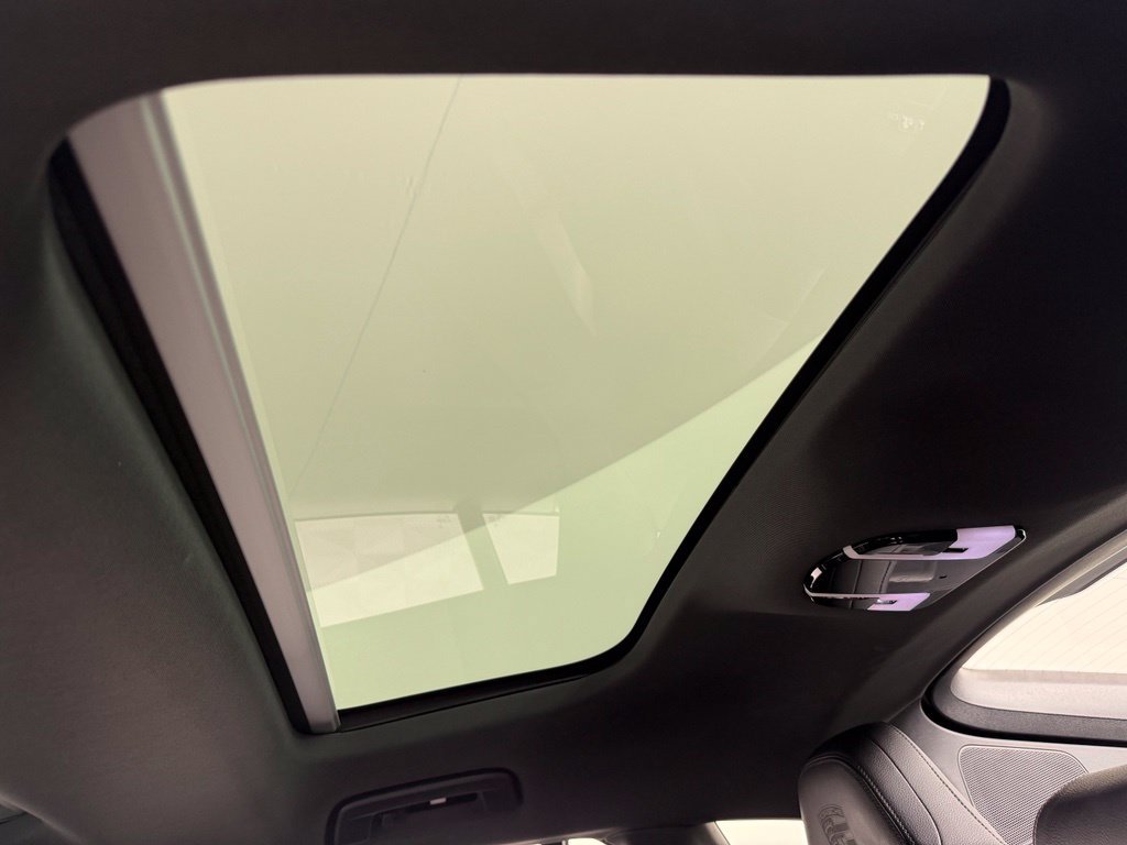 Certified 2023 Porsche Panamera RWD image 23