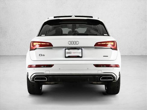 Used 2023 Audi Q5 2.0T Premium Plus w/ Premium Plus Package AWD/4WD image 7