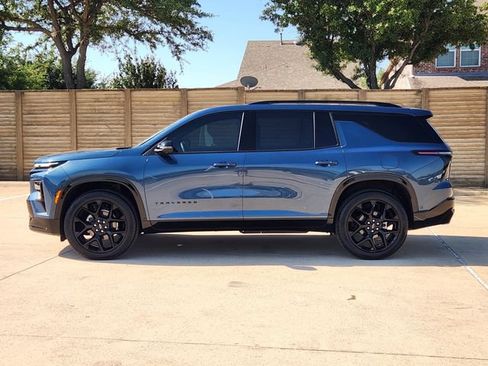 Used 2026 Chevrolet Traverse RS w/ LPO, Floor Liner Package AWD/4WD image 10