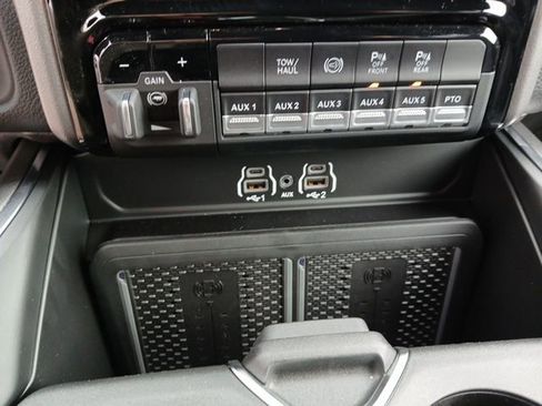 New 2026 RAM 4500 Laramie w/ Laramie Trim Package image 42