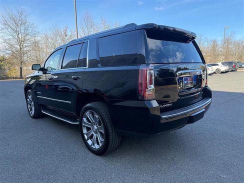 Used 2017 GMC Yukon Denali w/ Open Road Package image 19