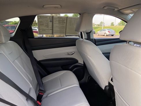 Used 2025 Hyundai Tucson SEL FWD image 21