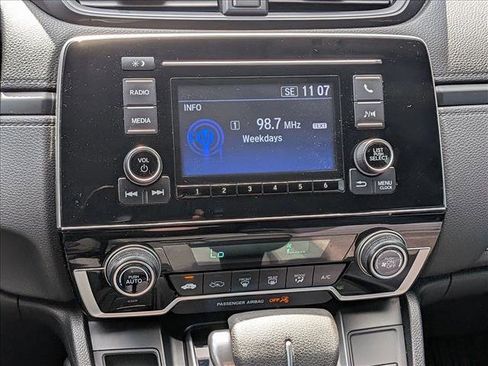 Used 2018 Honda CR-V LX image 11