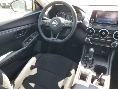 Used 2025 Nissan Sentra S FWD image 11