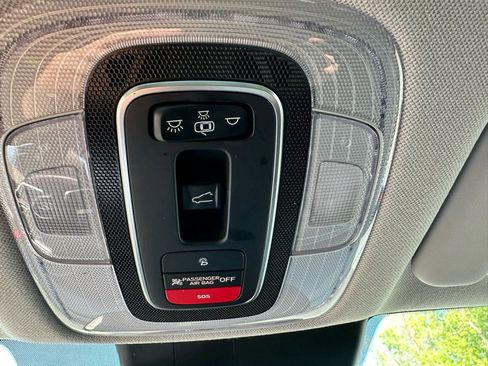 Used 2023 Hyundai Elantra Limited FWD image 20