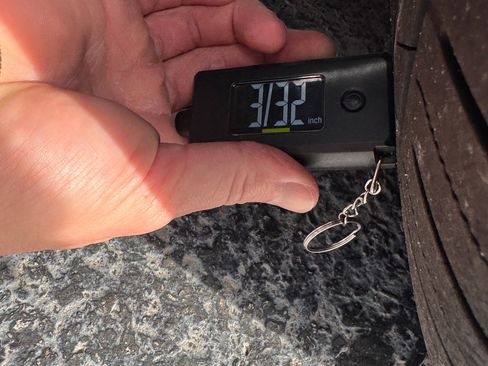 Used 2015 BMW M6 Convertible image 61