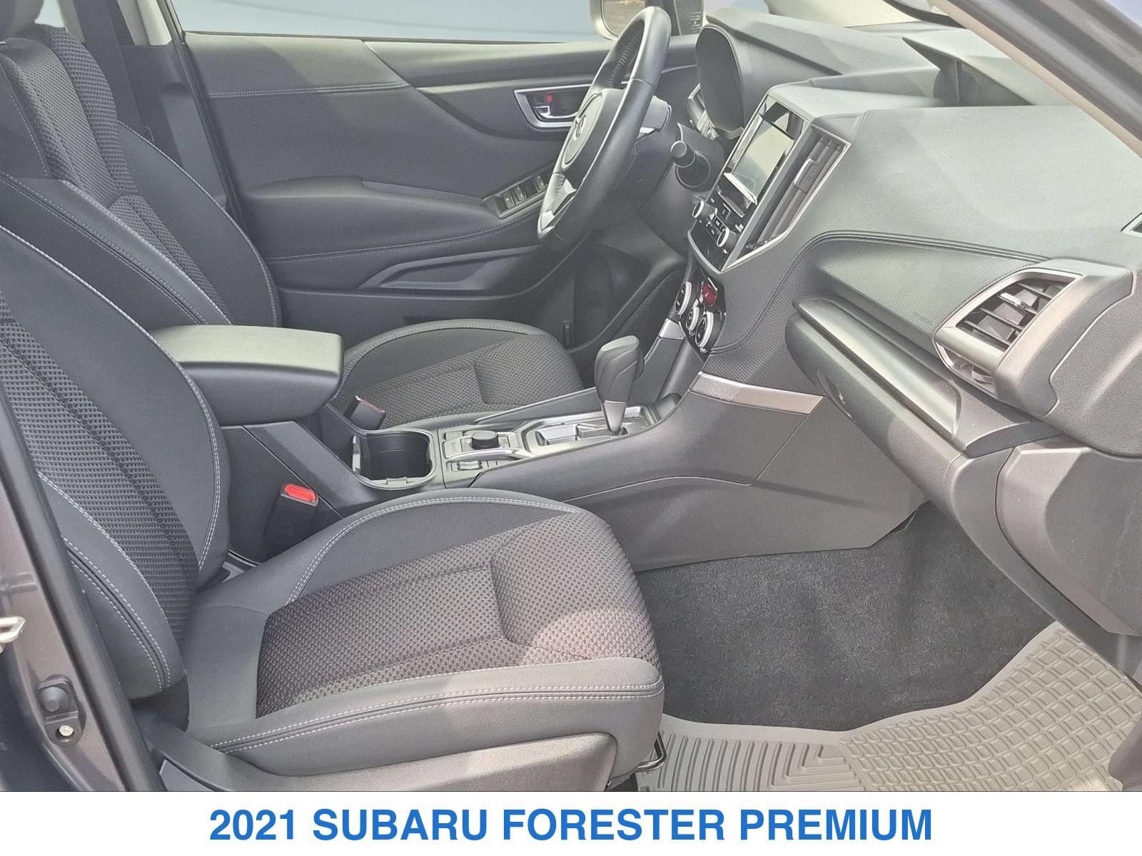 Used 2021 Subaru Forester Premium AWD/4WD image 22