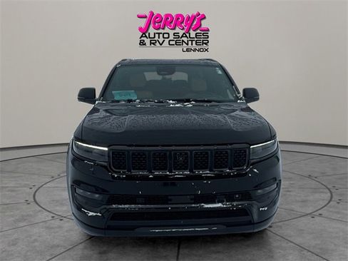 Used 2025 Jeep Grand Wagoneer Series III w/ Rear Seat Video Group 1 image 20