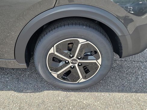 New 2026 Kia Niro LX FWD image 33